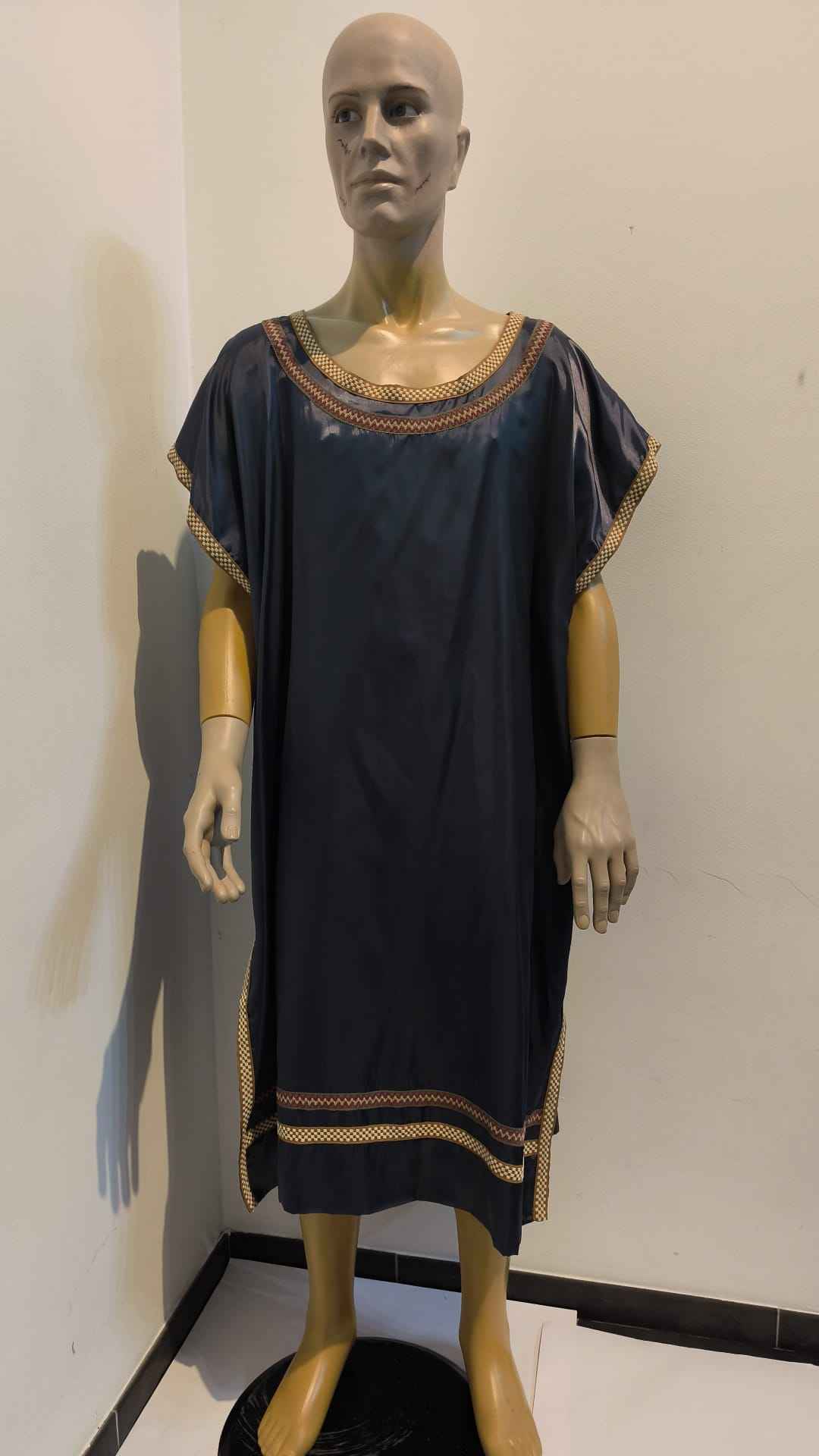 Túnica Romana Azul Cuello Redondo con Pasamanería