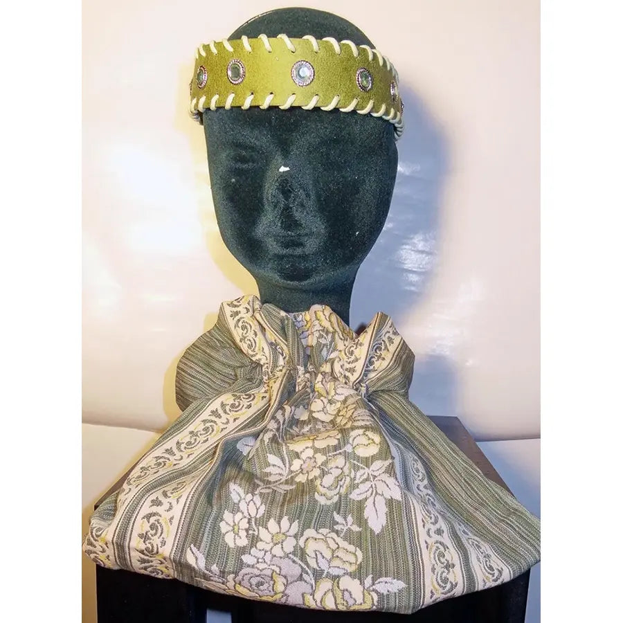 Conjunto Corona Y Bolso