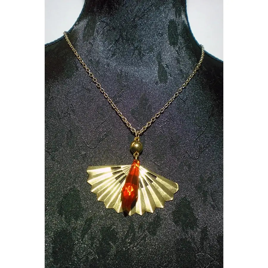 Collar Dorado Mariposa