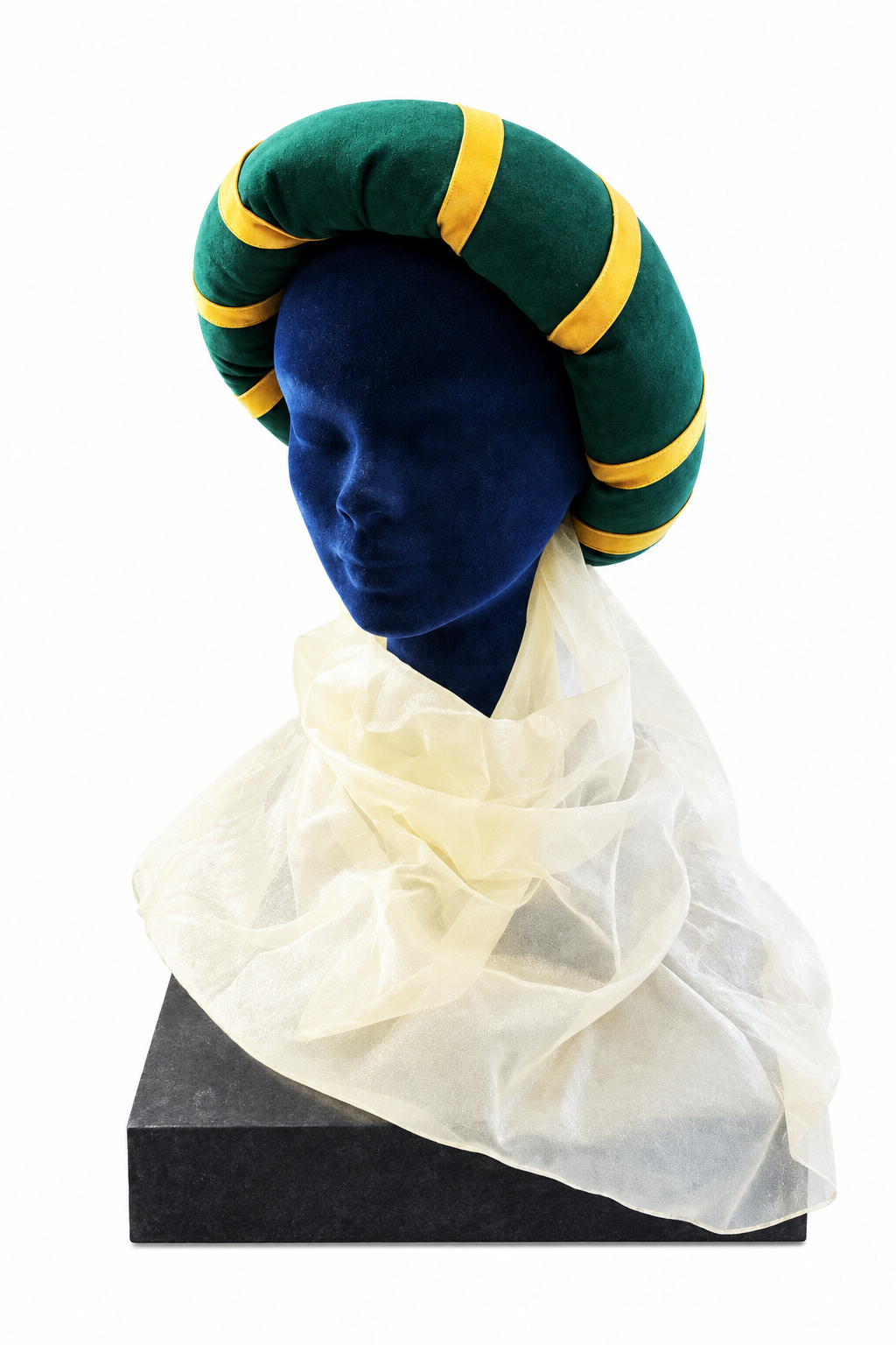 Turbante de Terciopelo con Velo Medieval