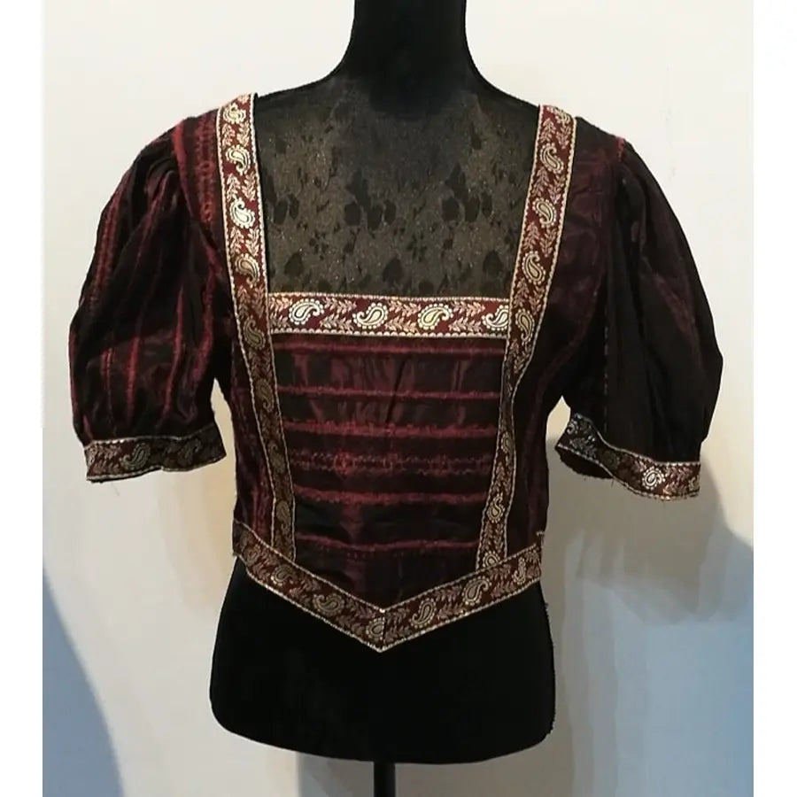 Disfraz Blusa Granate Escote Cuadrado
