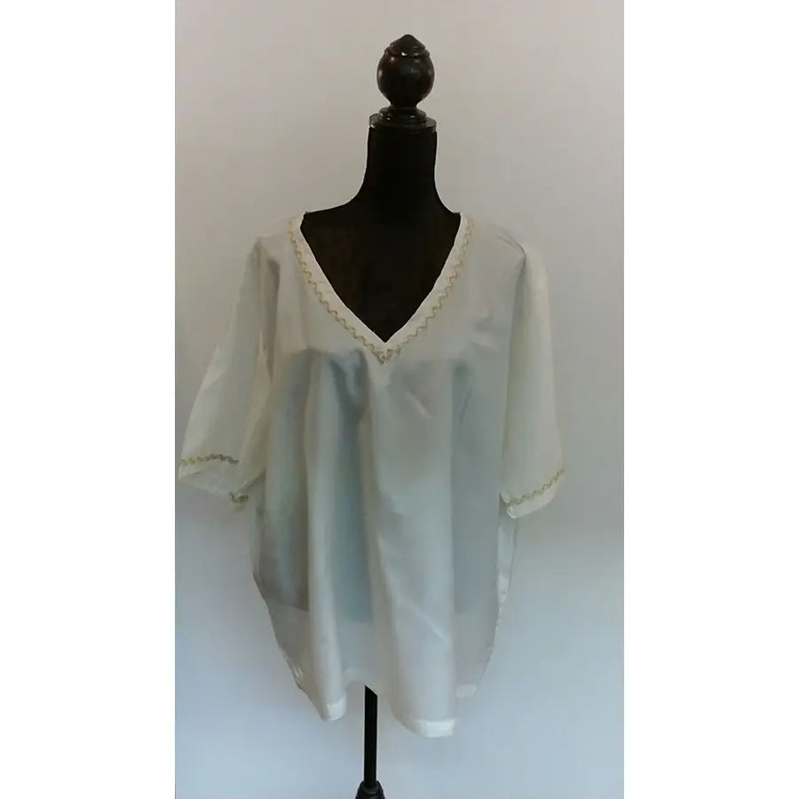 Disfraz Blusa Blanca Cuello Pico