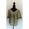 Disfraz Blusa Beige Cuello Pico