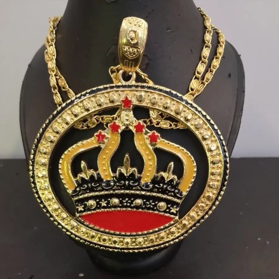 Maxi Crown Pendant