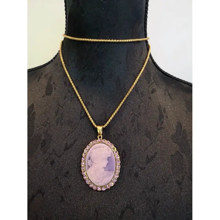 Colgante Medallon Camafeo Violeta