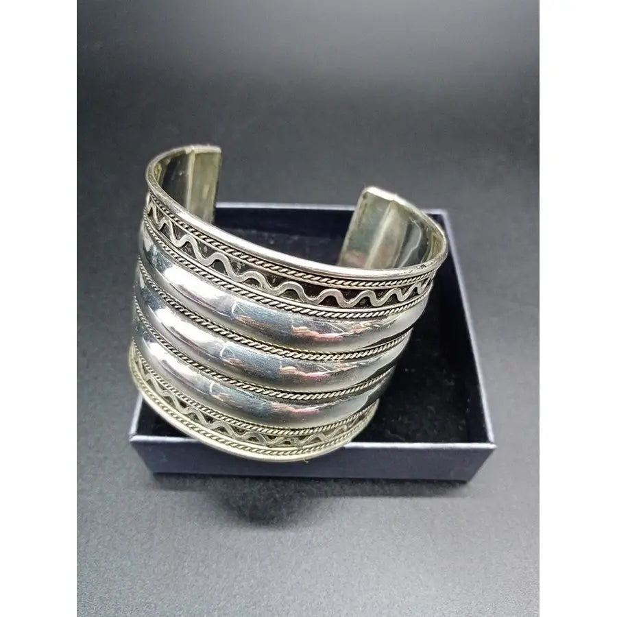 Brazalete Ancho Plateado 01