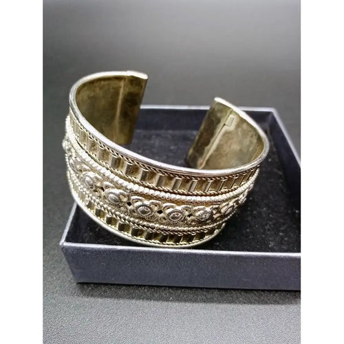 Brazalete Plateado Flores