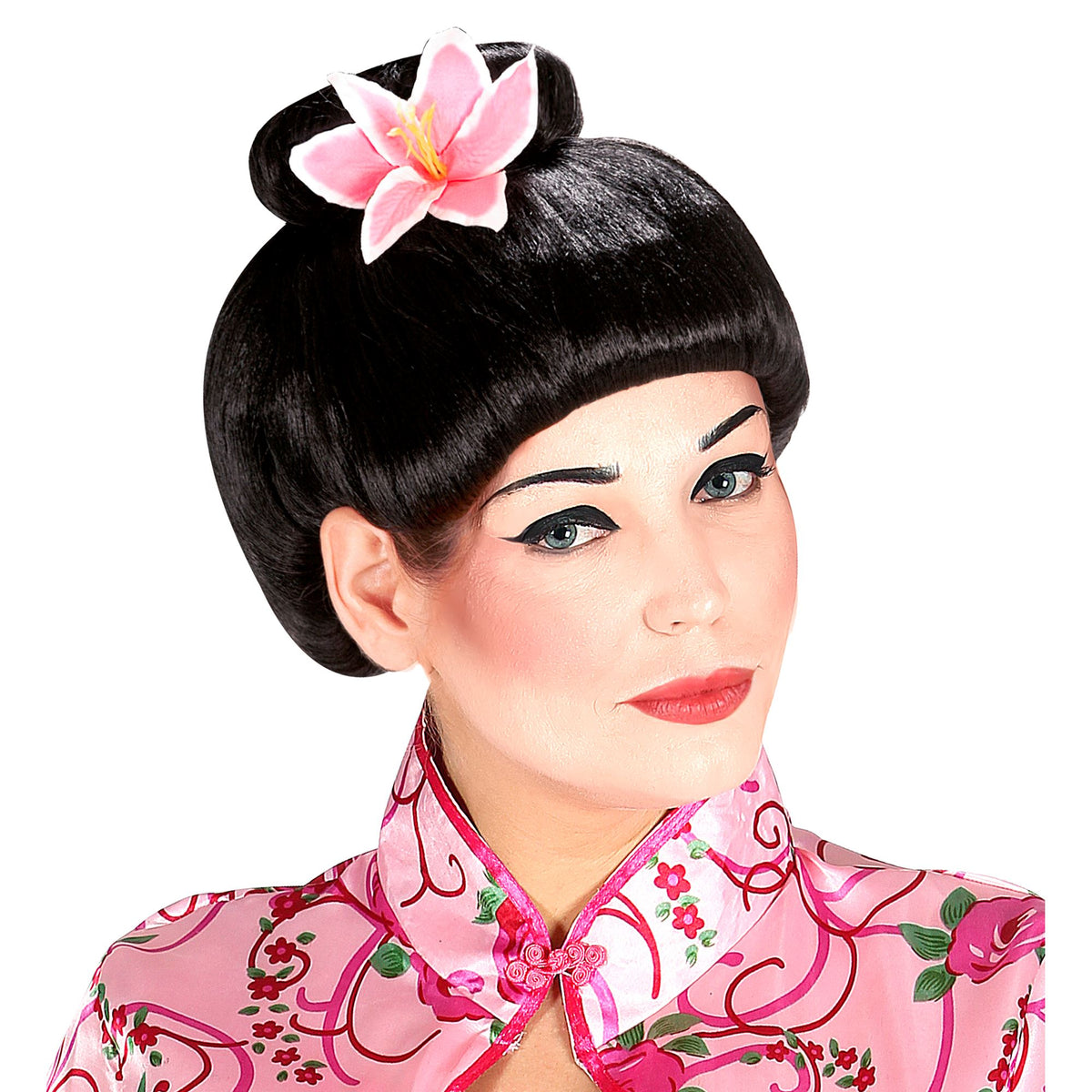 Peluca Fujiko con Flor – Estilo Japonés con Detalle Floral
