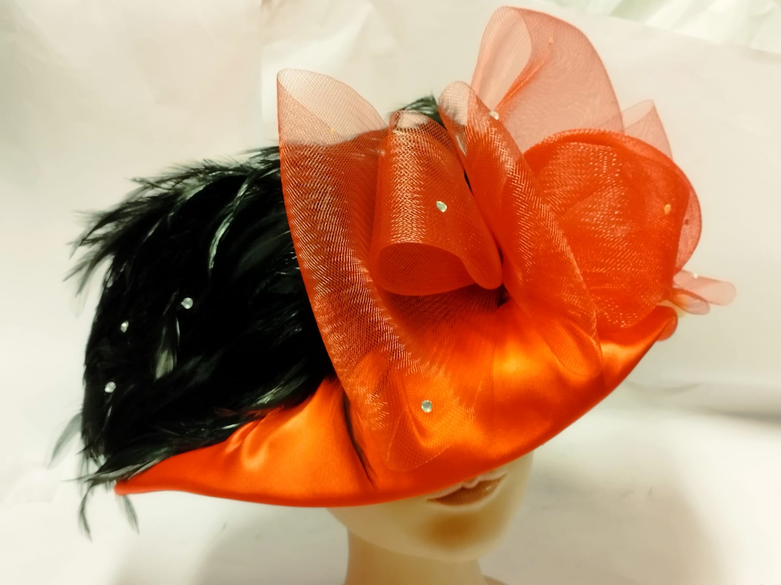 Pamela Roja Deluxe – Sombrero Accesorio de Disfraz