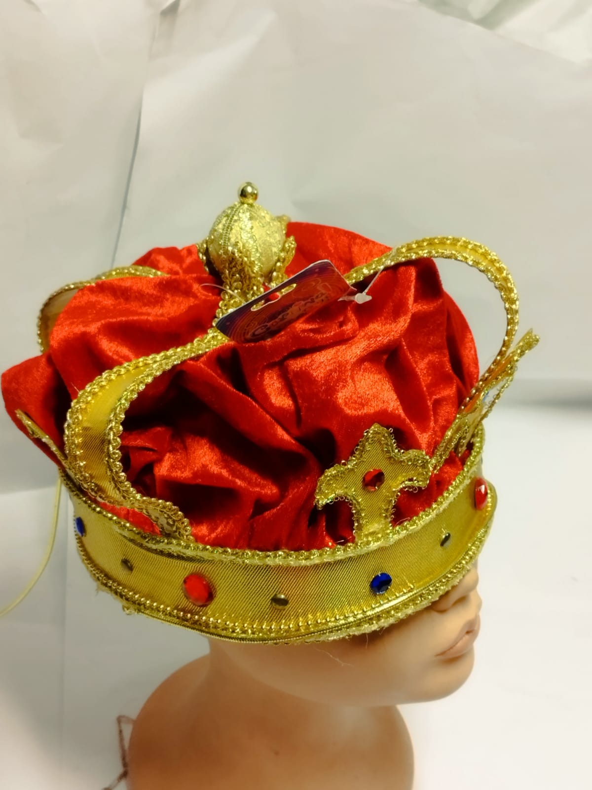 Corona de Rey de Terciopelo Rojo y Dorado