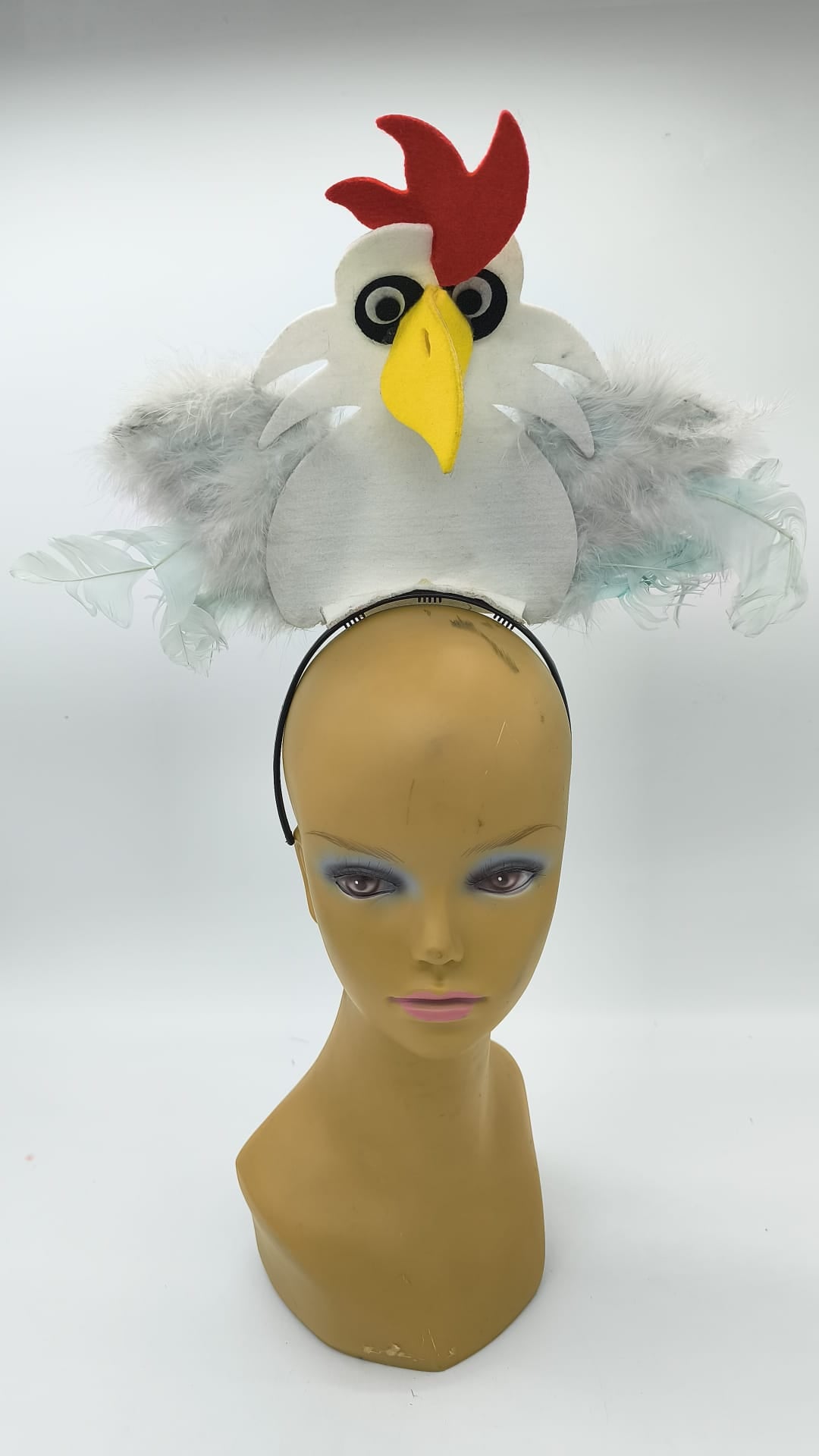 Diadema Gallina Artesanal con Plumas