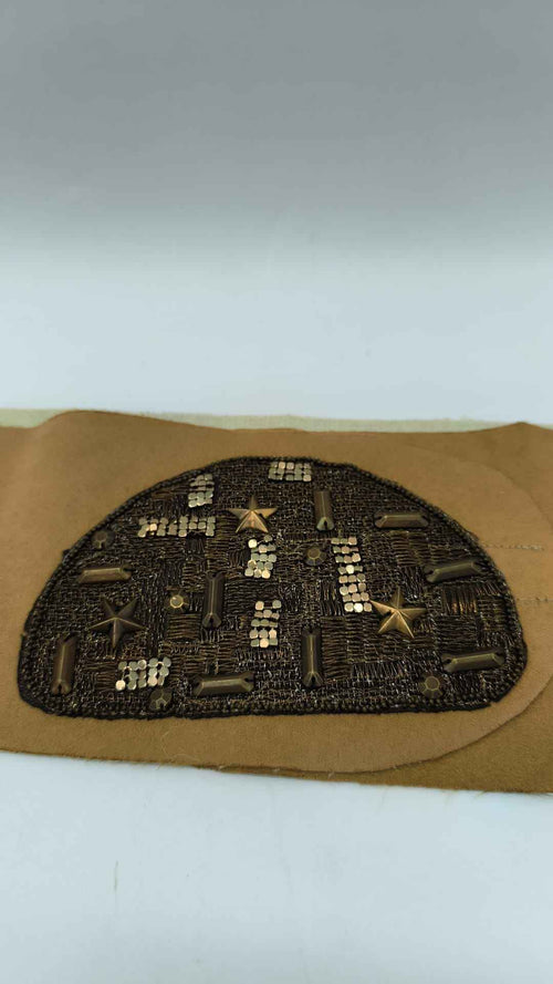 Cinta Artesanal Dorada con Aplique Central – Cinturón para Disfraz