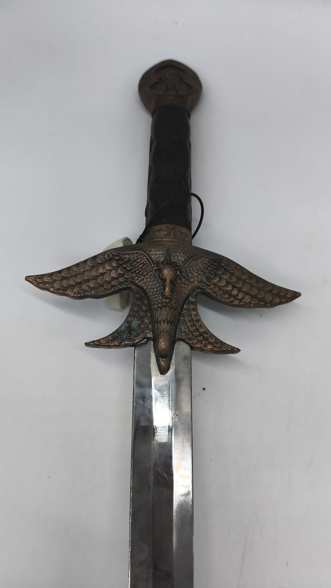 Espada Larga de Lujo con Guarda Águila Imperial Arde Lucus