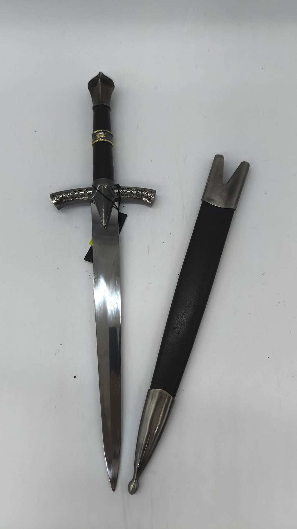 Espada Medieval de Lujo Winter is Coming con Vaina