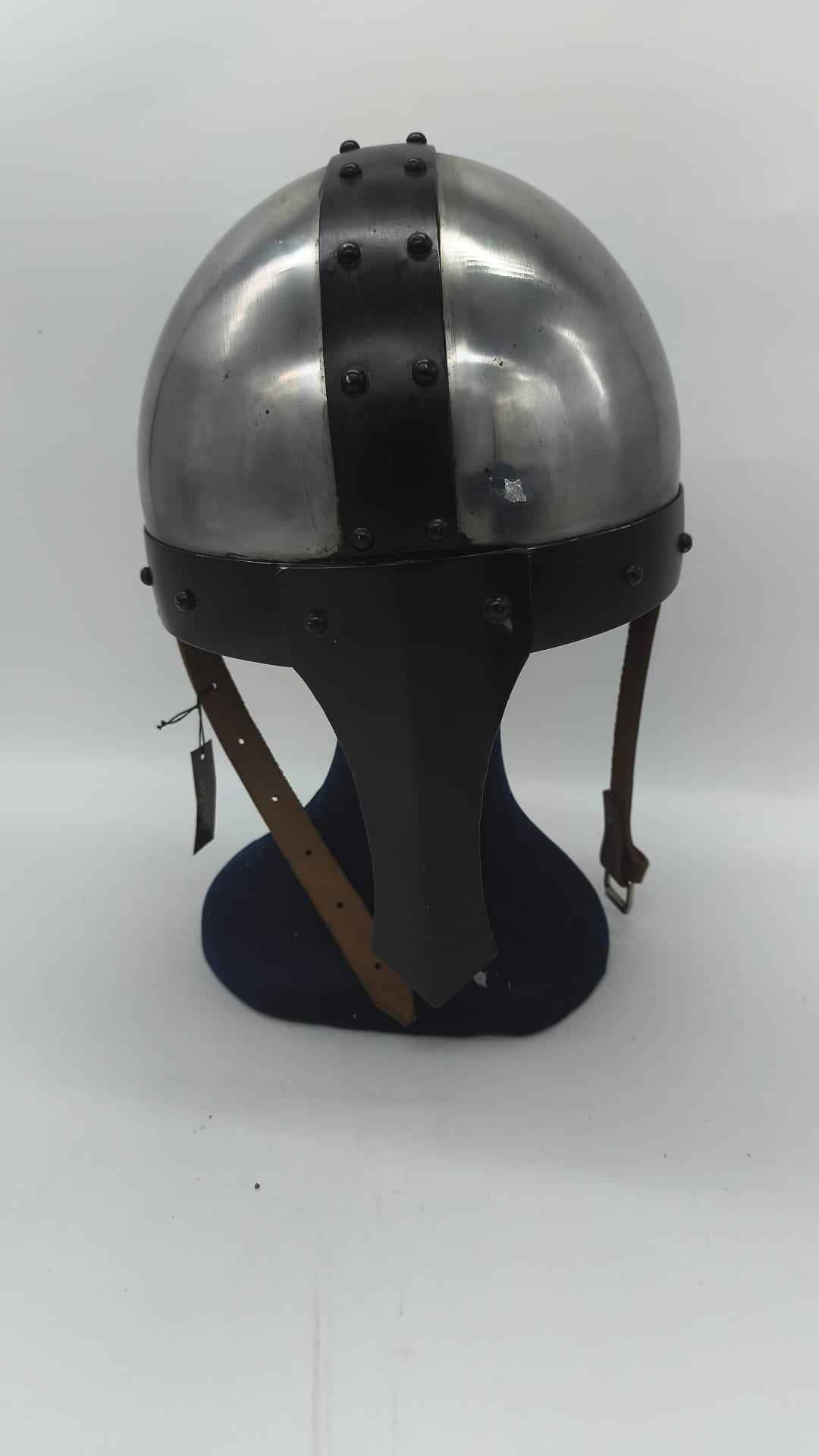 Casco Medieval Spangenhelm Acero con Nasal Negro