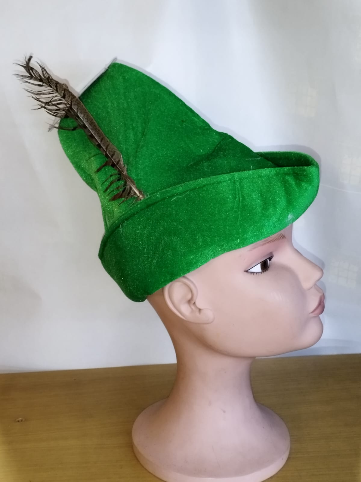 ROBIN HAT