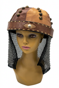 Casco Medieval de Cuero con Remaches y Cota de Malla